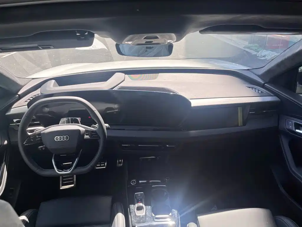 Audi Q6L e-tron 2026 2025 Model Pioneer Edition