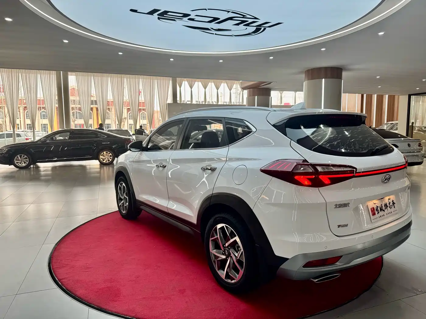 Hyundai Tucson 2020 280TGDi 2WD GLS Smart Connect Edition China VI фото 7
