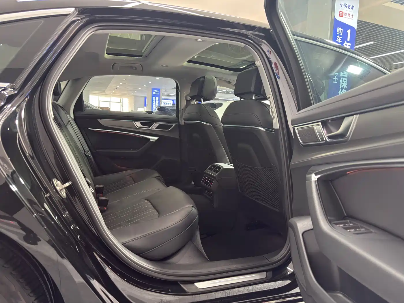 Audi A6L 2023 45 TFSI Premium Selection Elegance фото 12