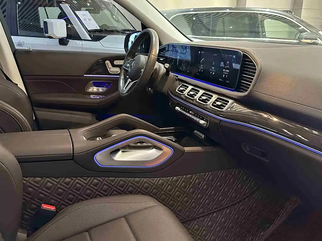 Mercedes-Benz GLE 2020 Facelift GLE 350 4MATIC Fashion фото 7