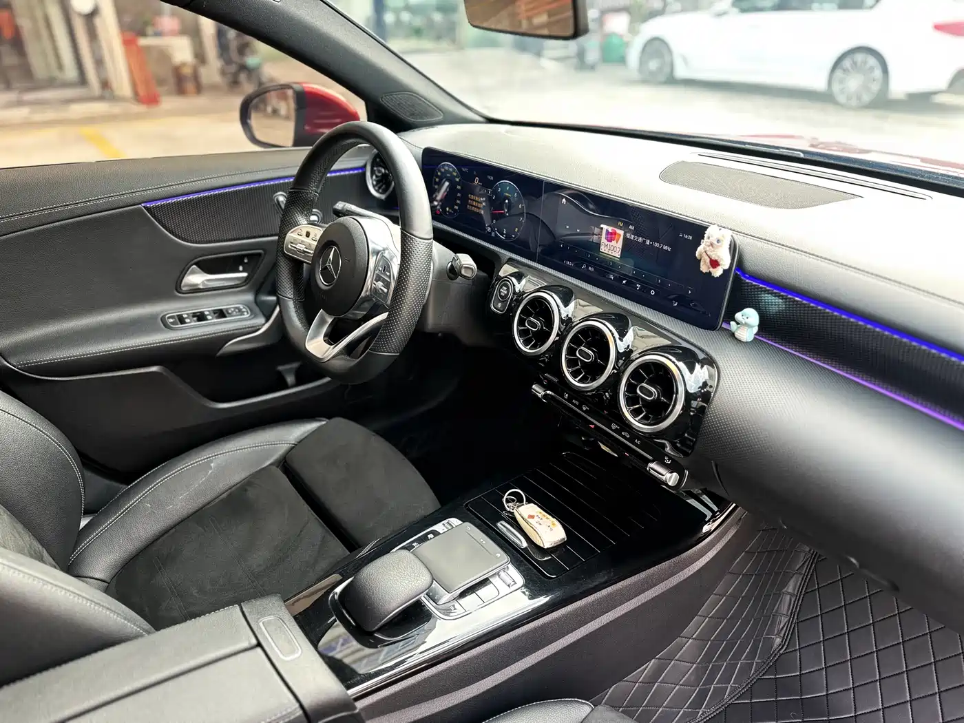 Mercedes-Benz A-Class 2019 A 200 L Sport Sedan фото 8