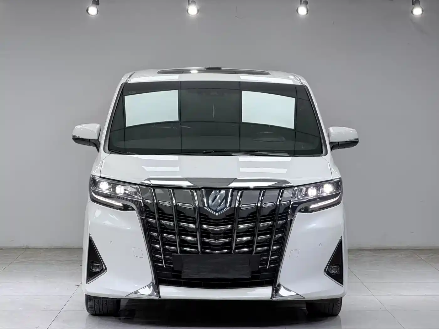 Toyota Alphard 2021 Hybrid 2.5L Premium