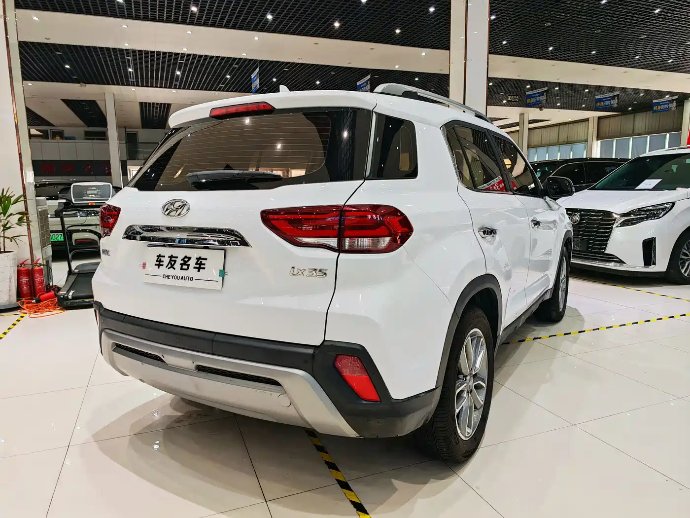 Hyundai Beijing Hyundai ix35 2018 2.0L Automatic 2WD Zhiyong·Enjoyment Edition фото 14