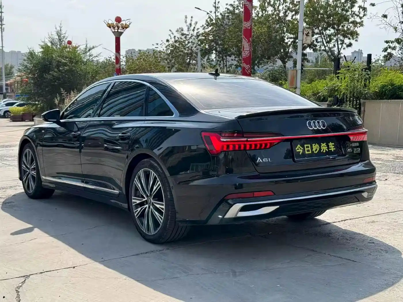 Фото 9 - Audi A6L