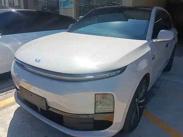 Li Auto L6 2024