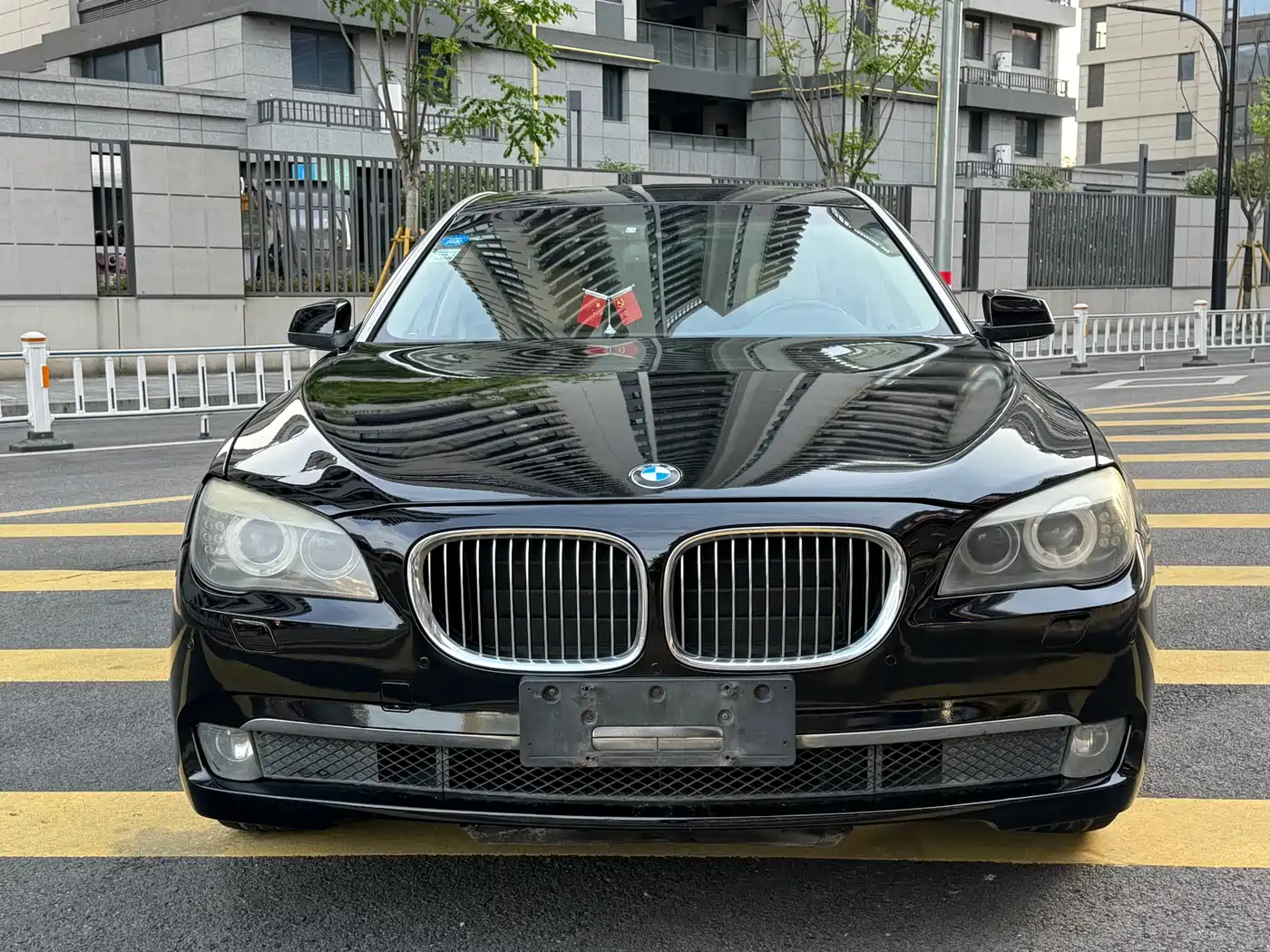 BMW 7 Series 2011 730Li Elegance фото 17