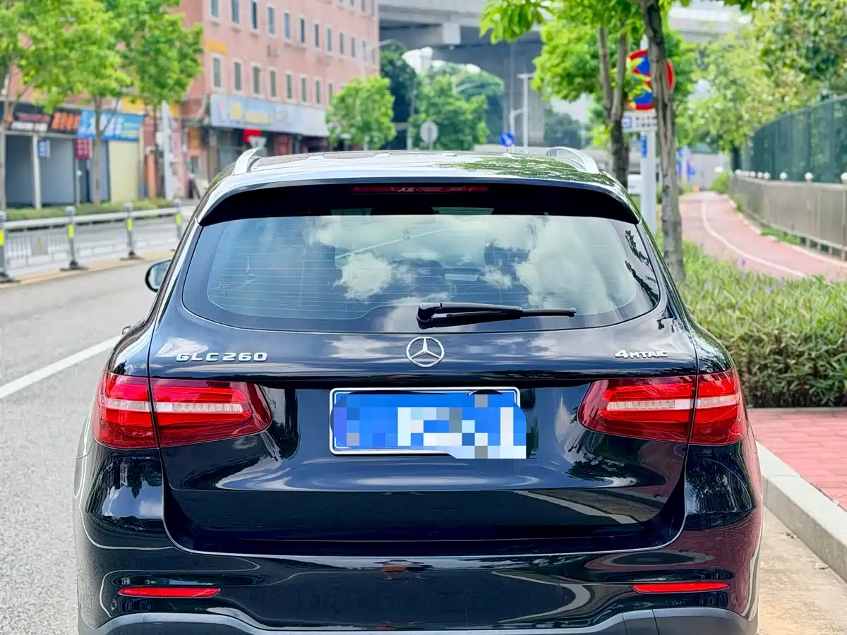 Фото 7 - Mercedes-Benz GLC