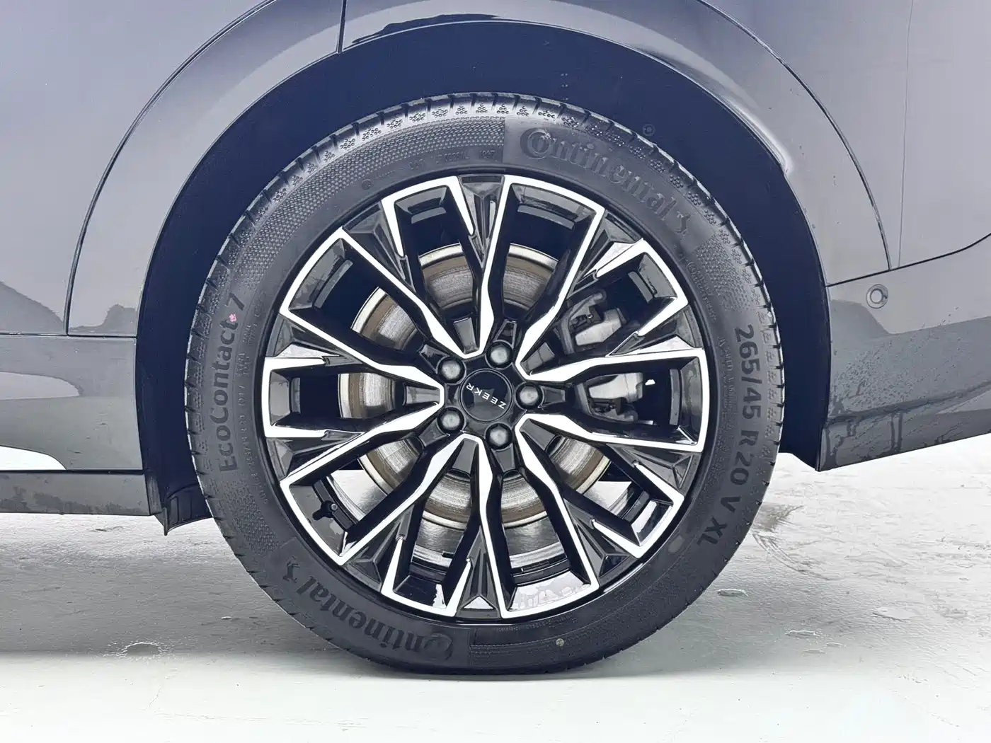 ZEEKR EXTREME KRYPTON 7X