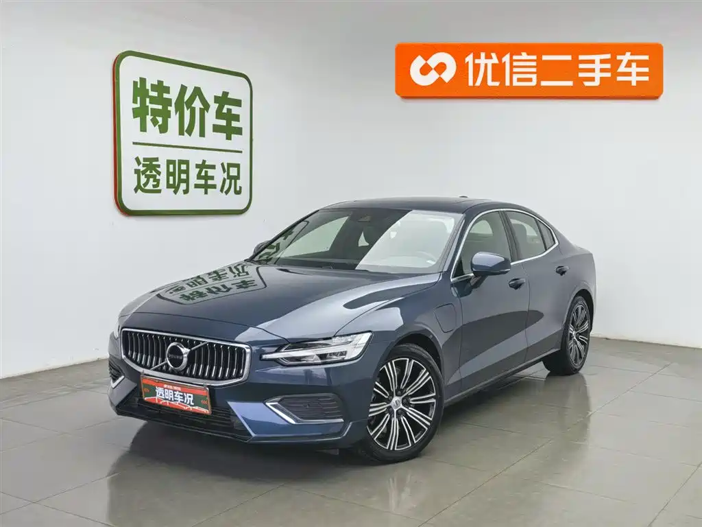 Volvo S60 Plug-in Hybrid 2022 T8 E-AWD Hybrid Intelligent Luxury Edition