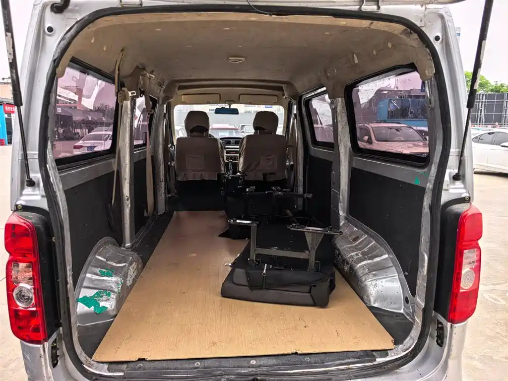 CHANGAN CHANGAN RUIXING M60