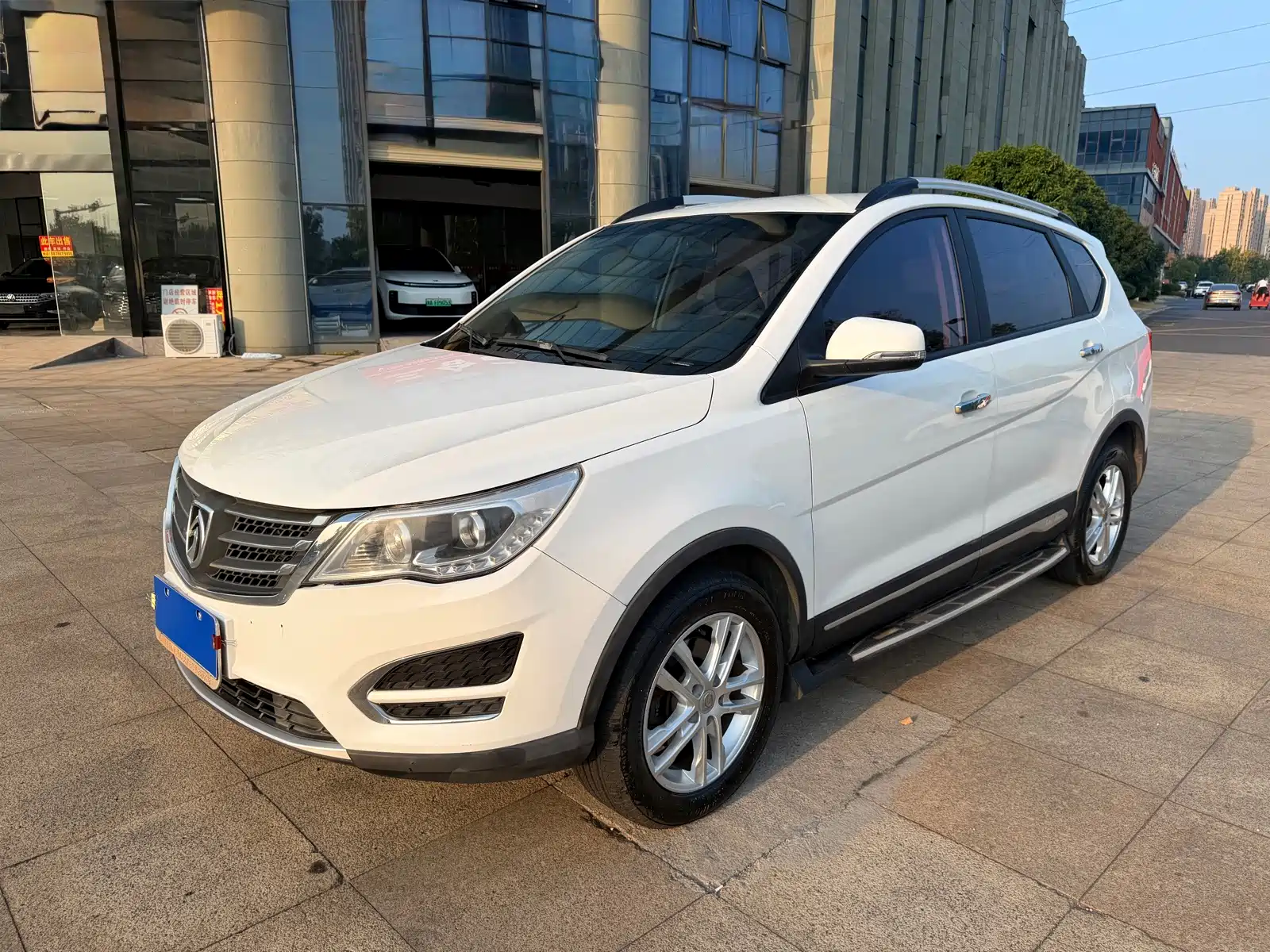 Фото 1 - Baojun 560