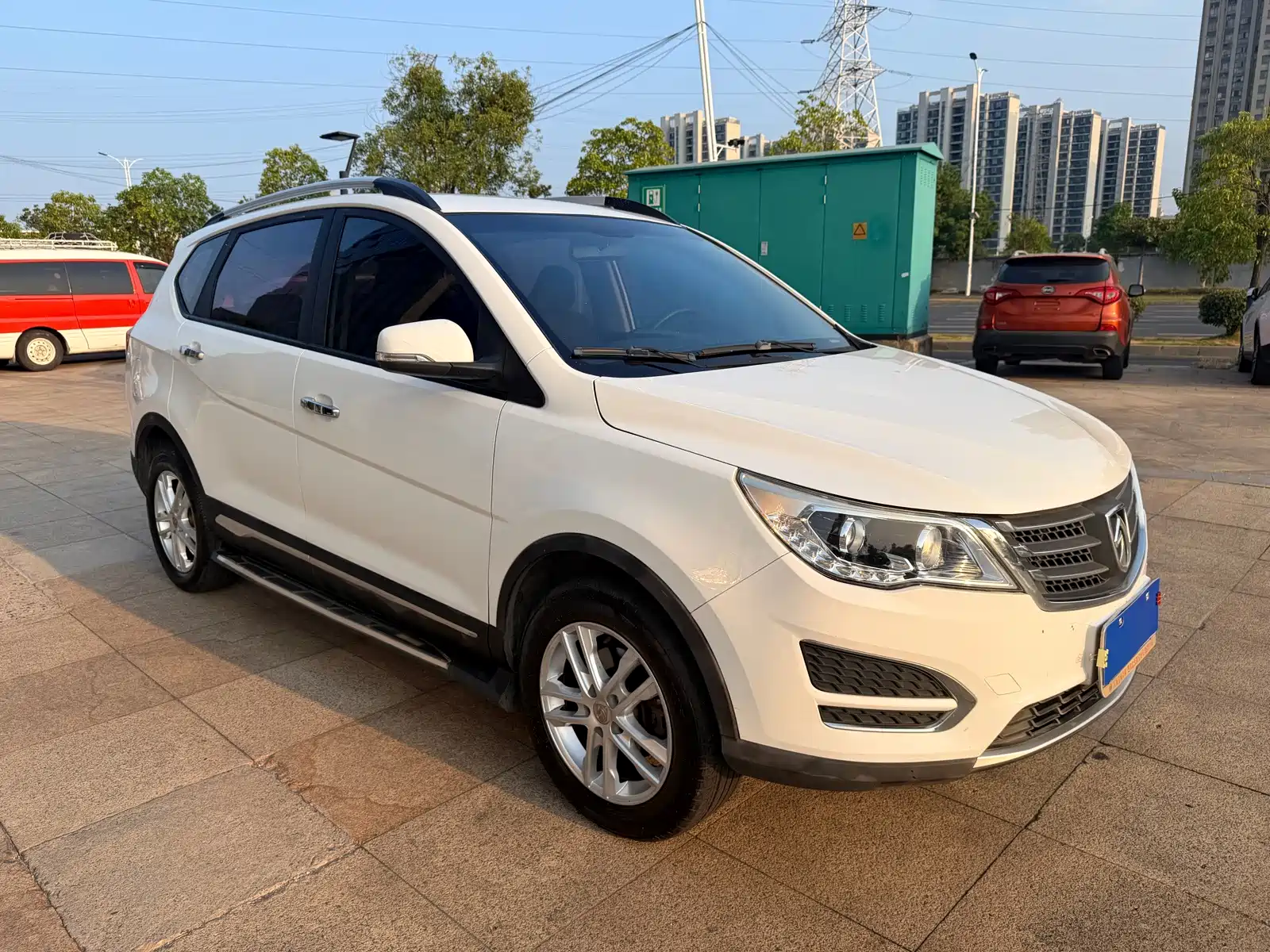 Фото 3 - Baojun 560