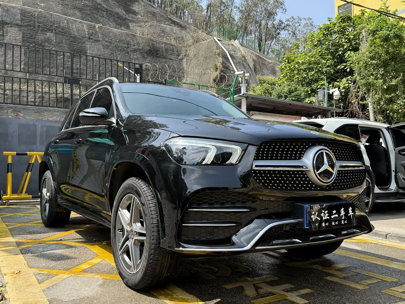 MERCEDES-BENZ GLE