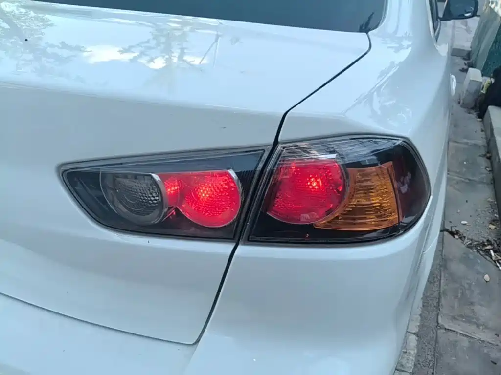 Mitsubishi Lancer EX 2014 2013 Trend 1.6L Manual Luxury