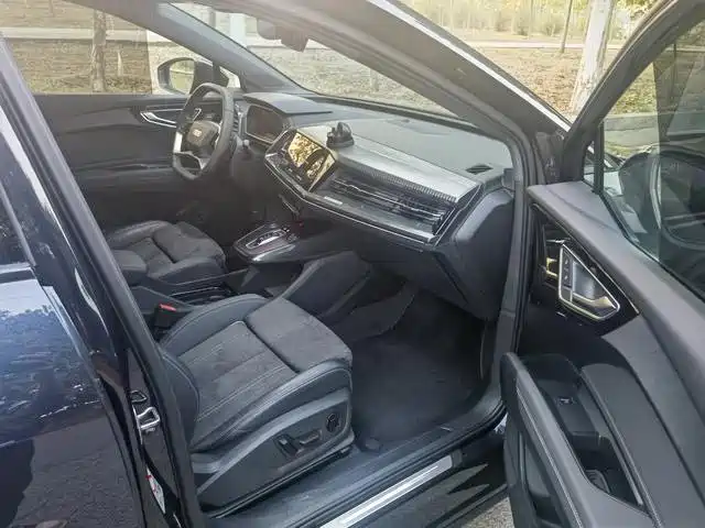 Audi Q4 e-tron 2023 2023 40 e-tron Innovation Edition