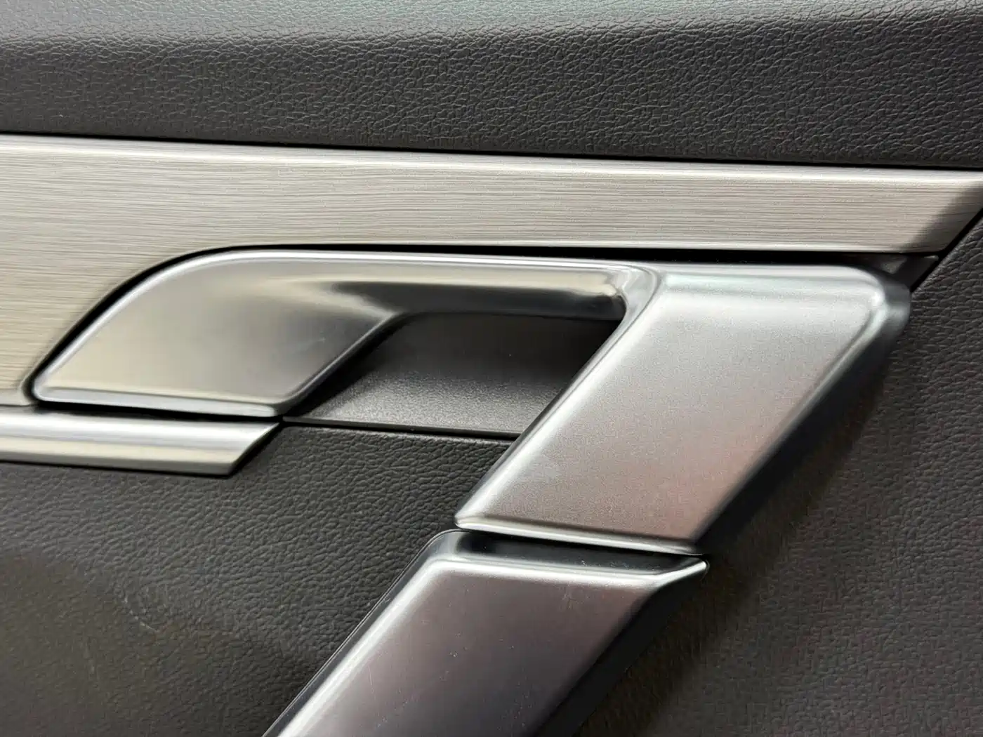 GEELY AUTOMOBILE BINYUE