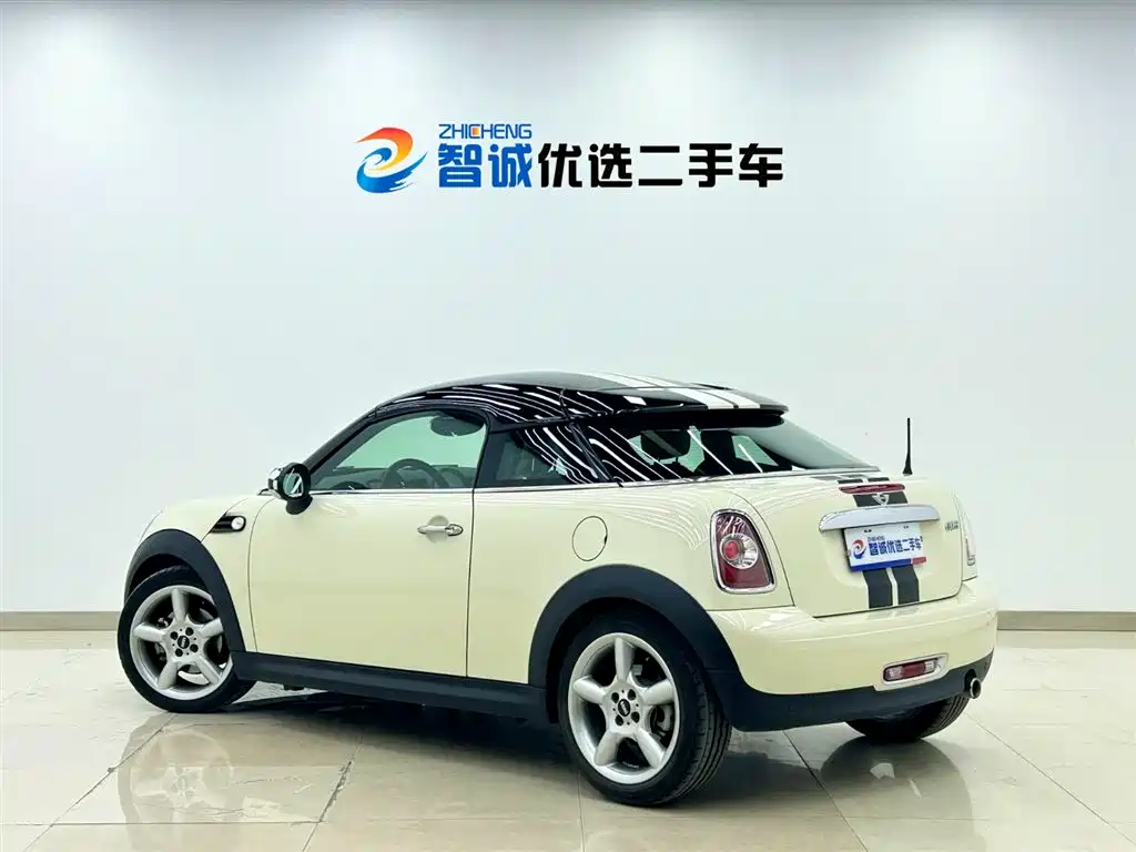 MINI COUPE 2012 1.6L COOPER фото 20