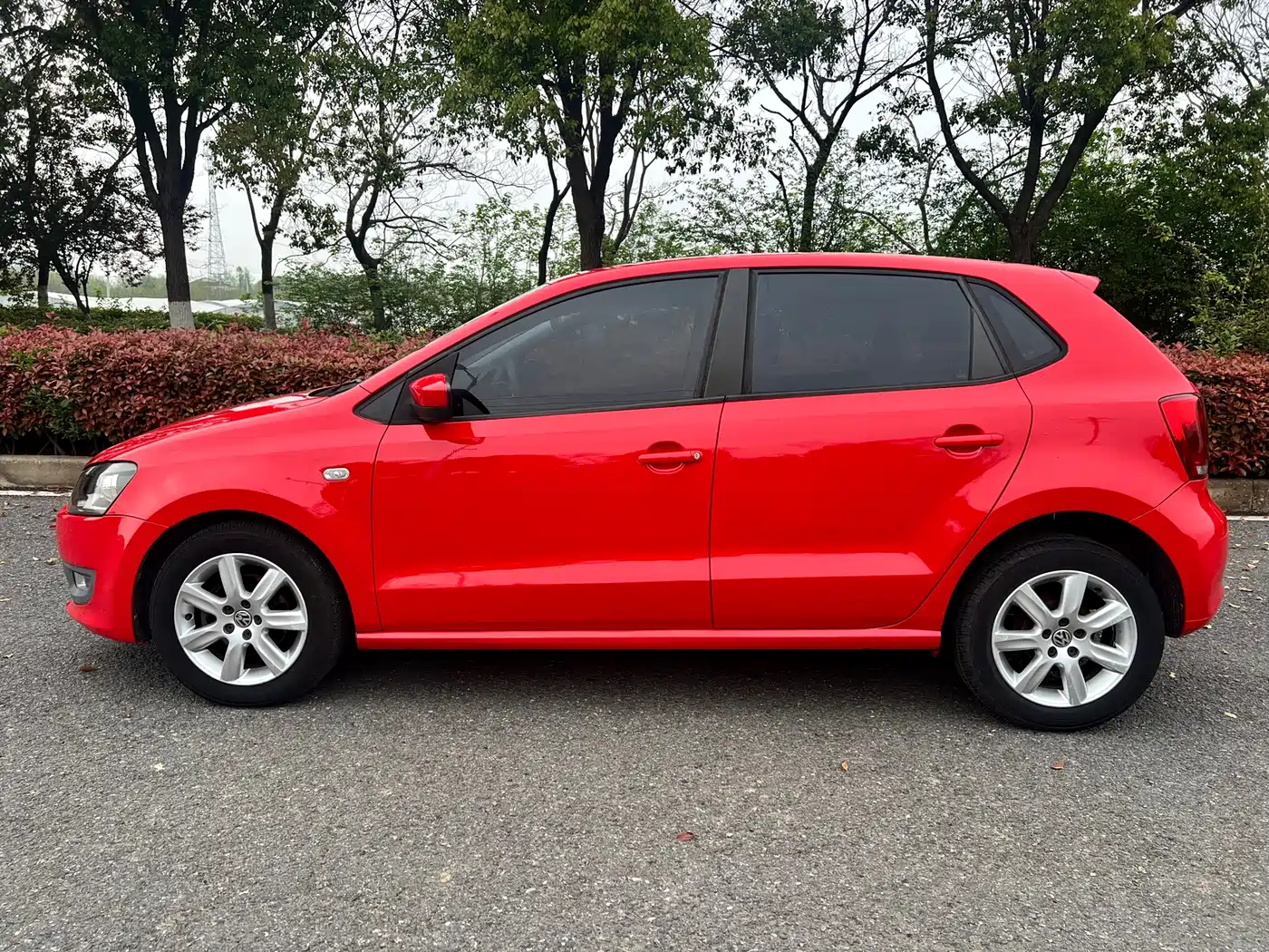 Volkswagen Polo 2013 1.4L Automatic Comfort Edition фото 3