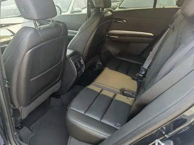 Photo 12 - Cadillac XT4