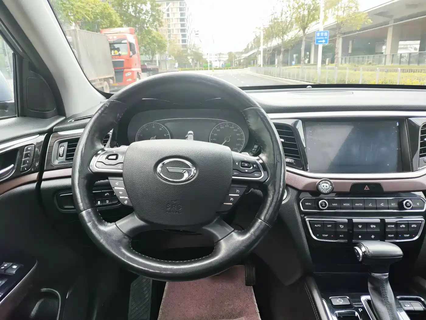 GAC Trumpchi Trumpchi GS8 2017 320T 2WD Luxury Smart Connect (7-seater) фото 12