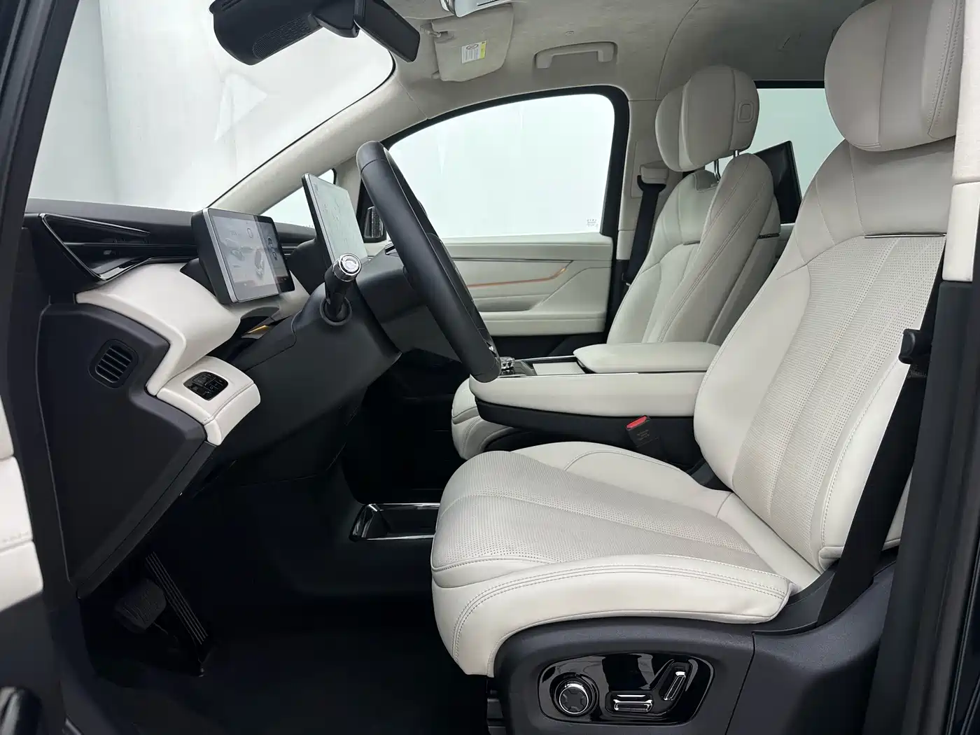 Geely Galaxy Yizhen L380 2025 2025 Model 805km Flagship Edition AWD