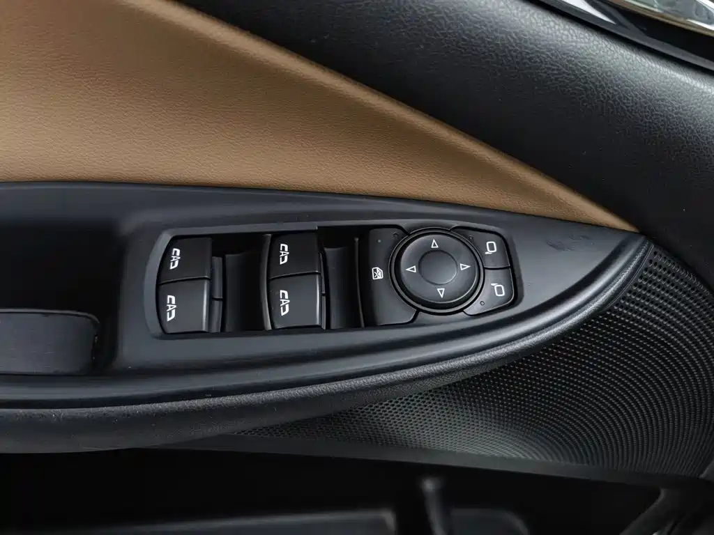 Фото 9 - Buick GL6