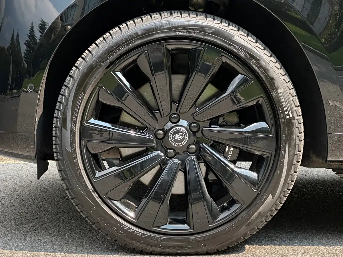 Фото 8 - Land Rover Range Rover