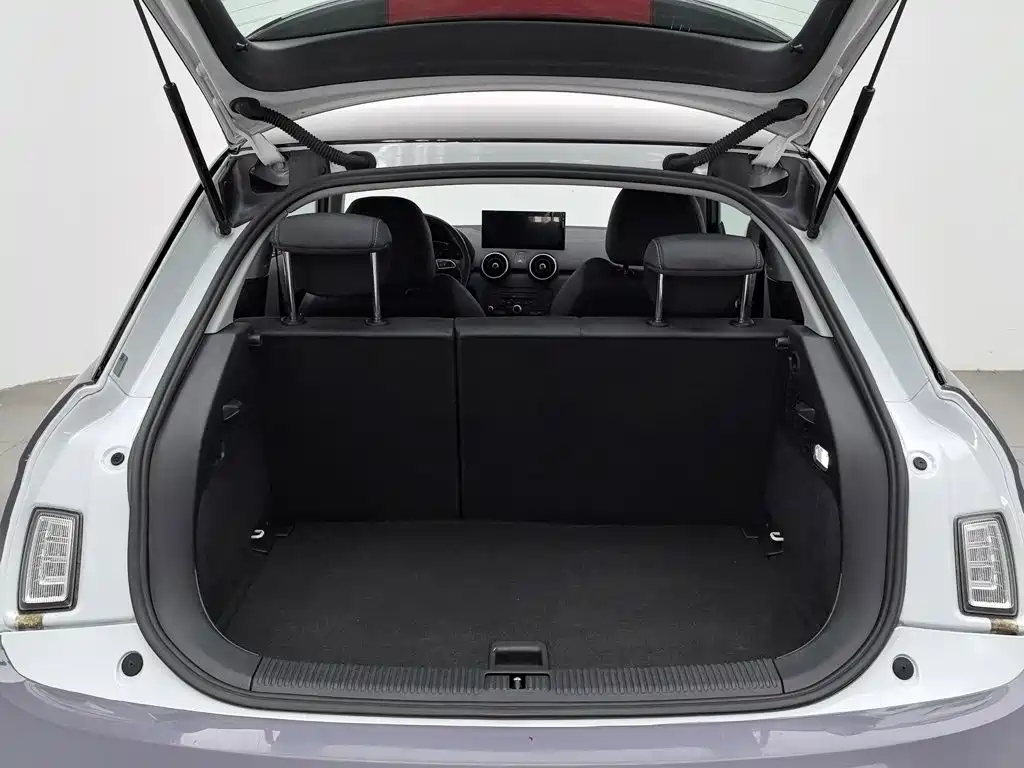 Audi A1 2014 2014 30 TFSI Comfort