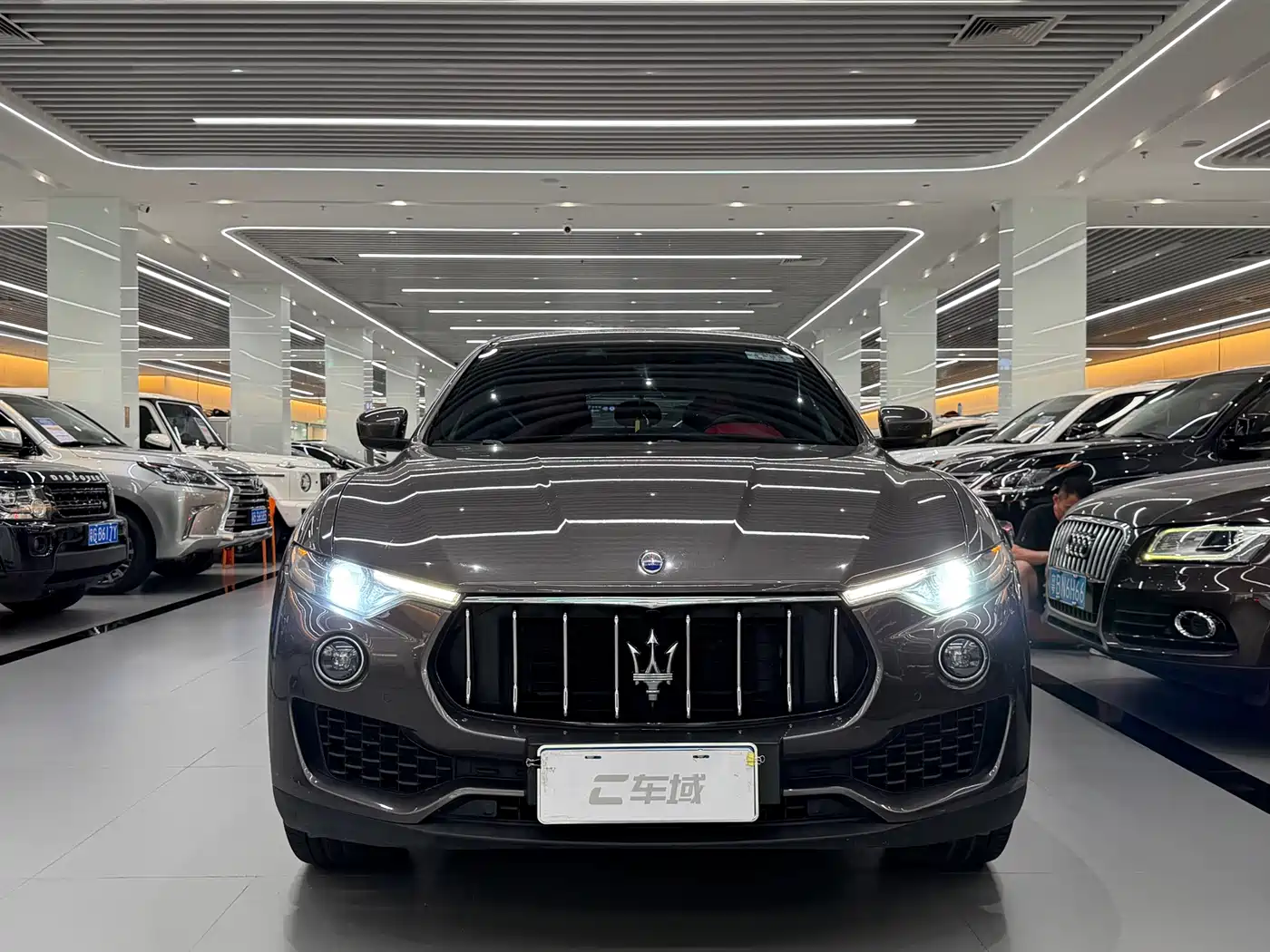 Maserati Levante 2018 — пригон из Китая