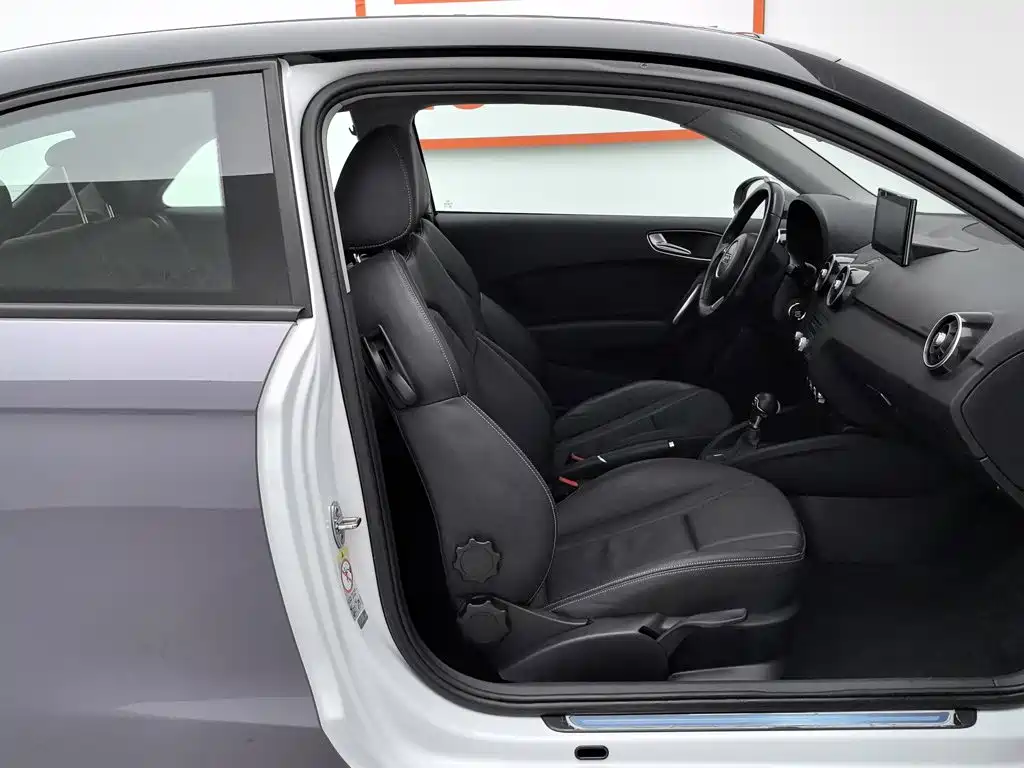 Audi A1 2014 2014 30 TFSI Comfort