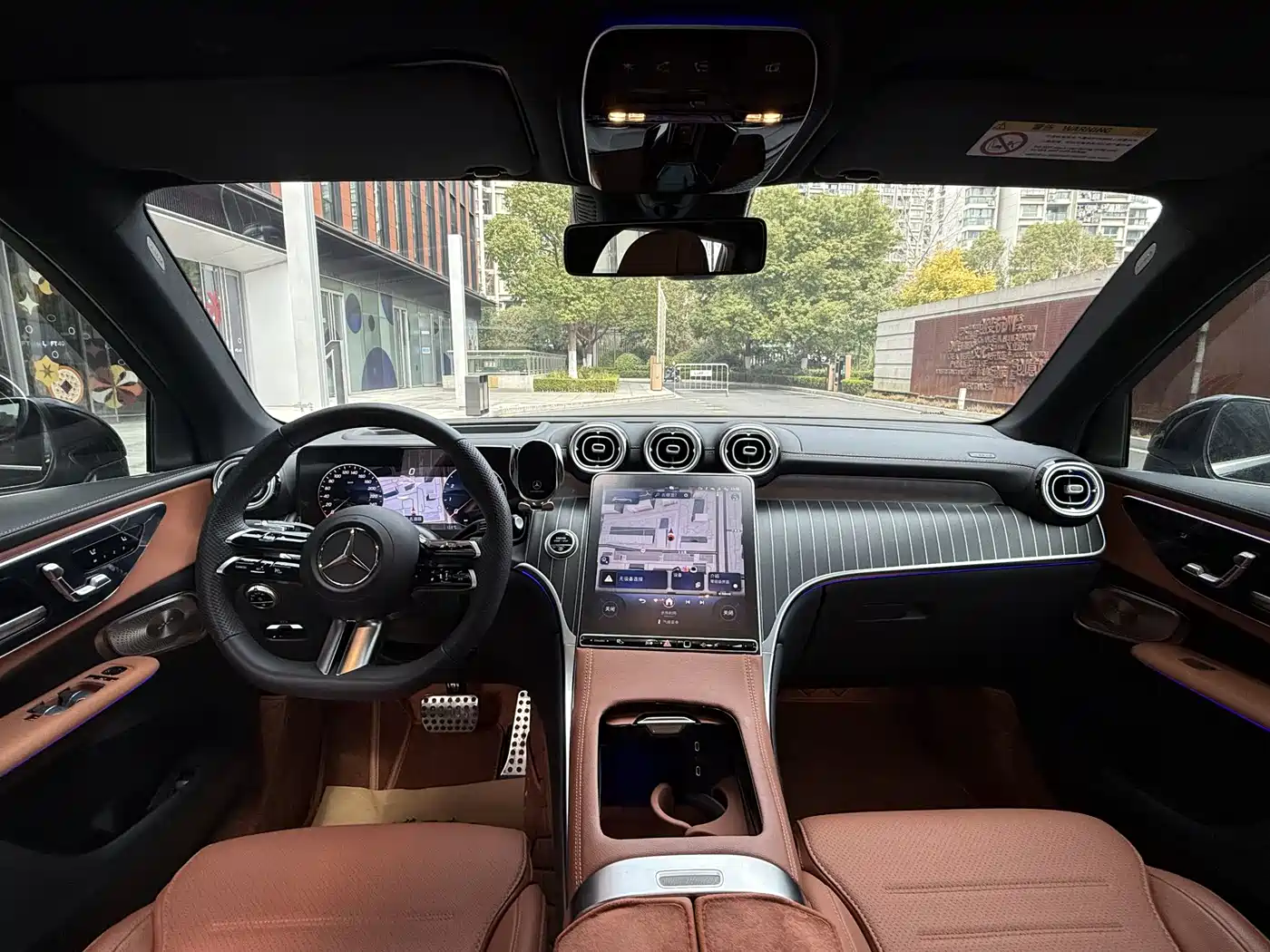 Mercedes-Benz GLC 2025 GLC 300 L 4MATIC Luxury 5-seater фото 13