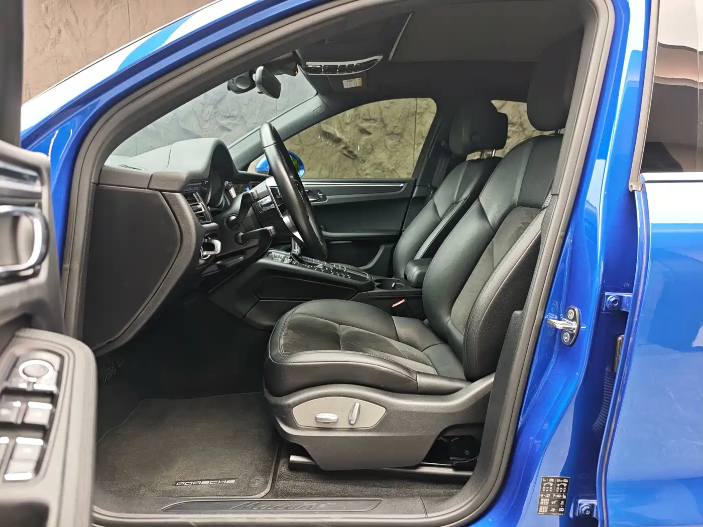 Porsche Macan 2018 Macan 2.0T фото 9