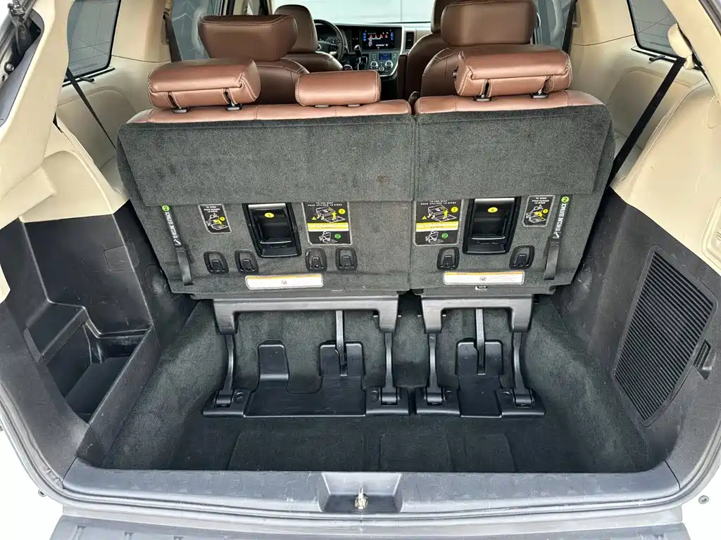 Toyota Sienna 2017 2016 3.5L 4WD LIMITED
