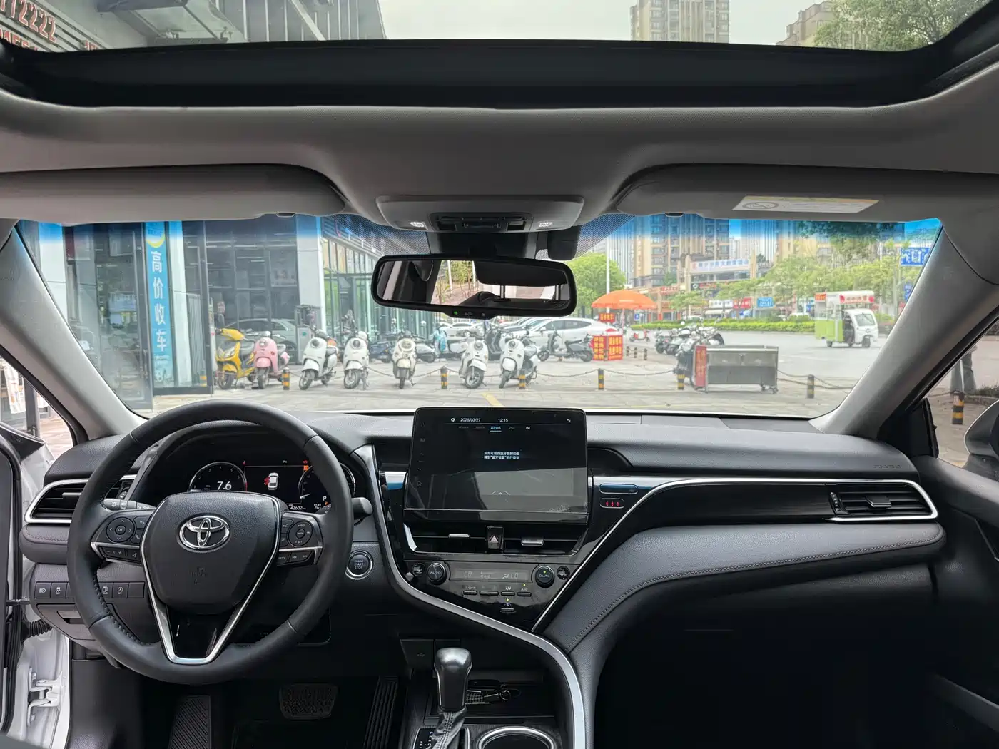 Toyota Camry 2021 2.5G Luxury Edition фото 14