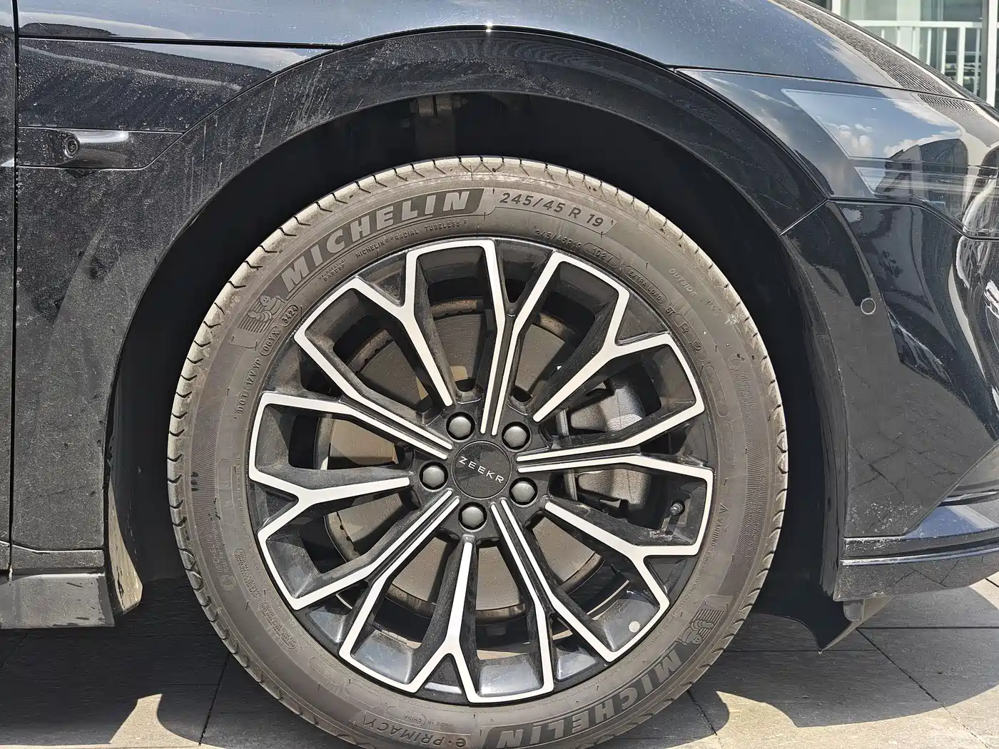 ZEEKR EXTREME KRYPTON 007