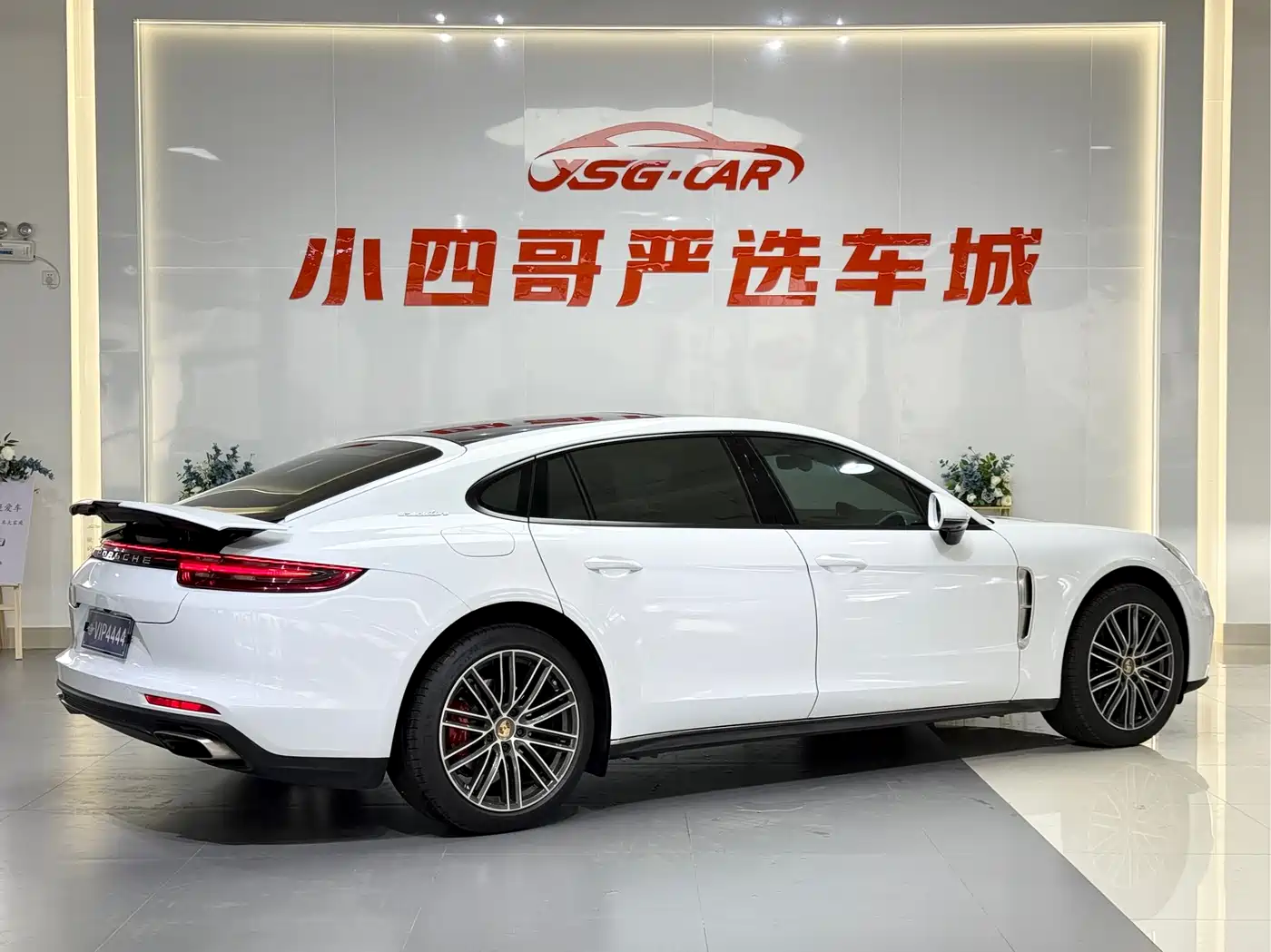 Porsche Panamera 2017 Panamera 4 Executive Long Wheelbase 3.0T фото 6