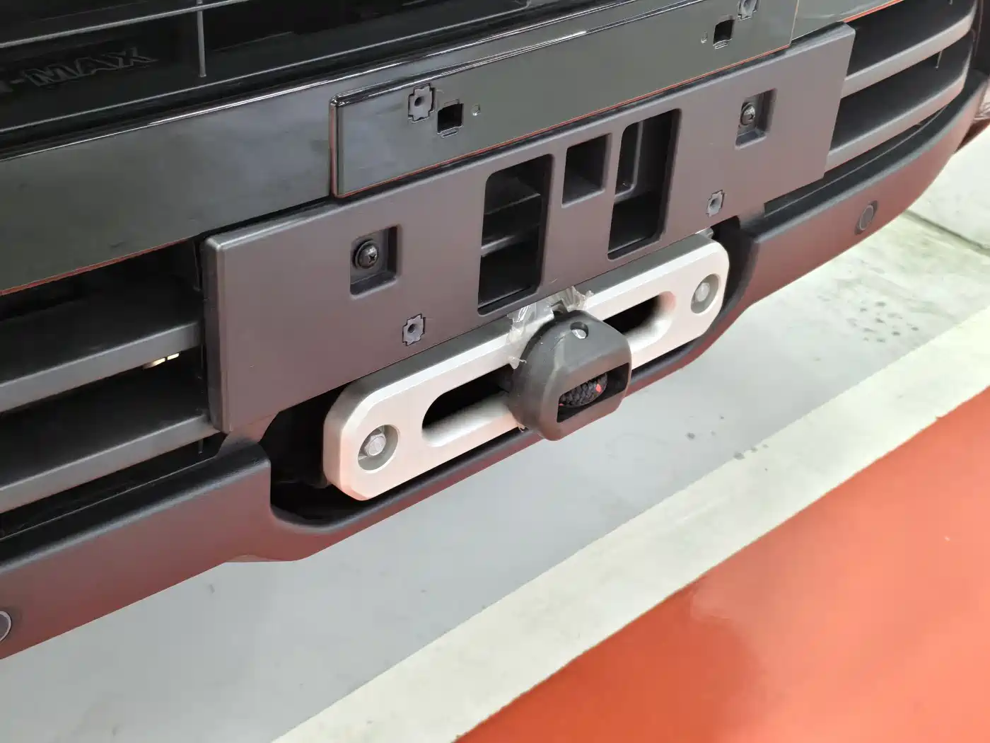 TANK TANK 700 NEW ENERGY