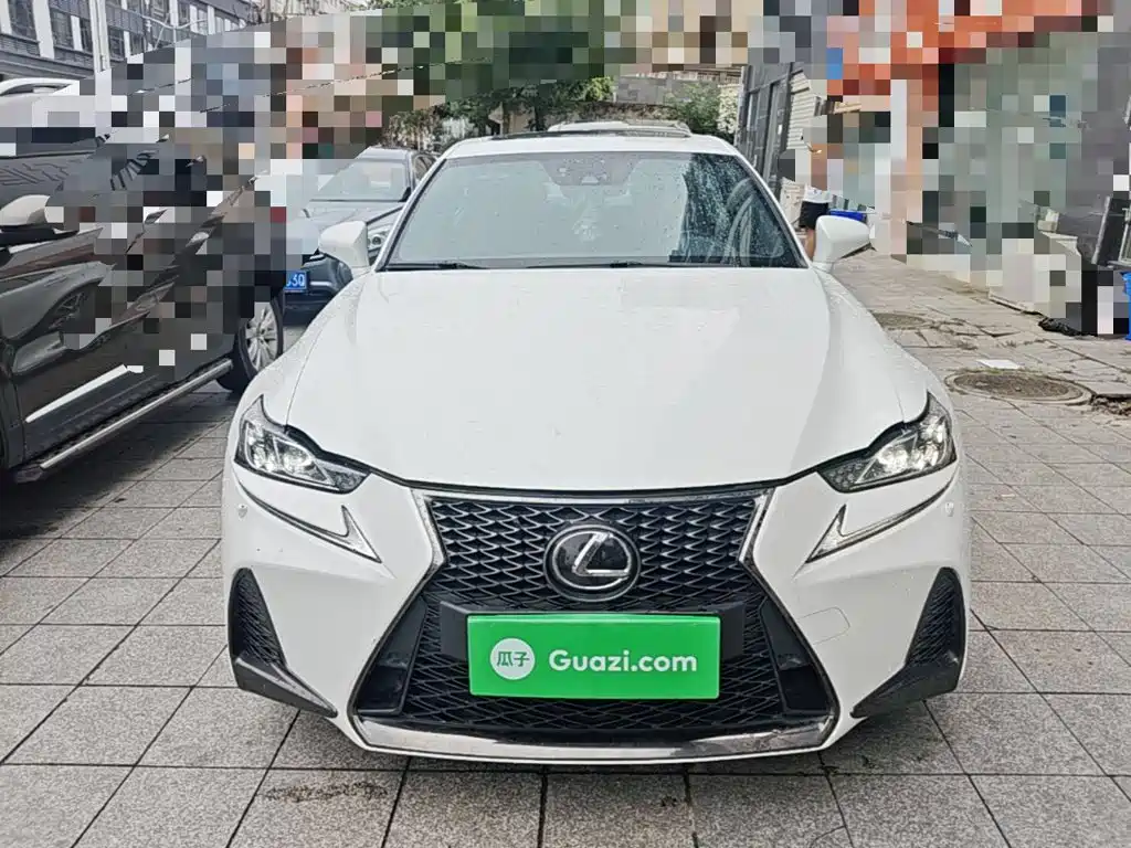 Lexus IS 2019 2017 300 F SPORT
