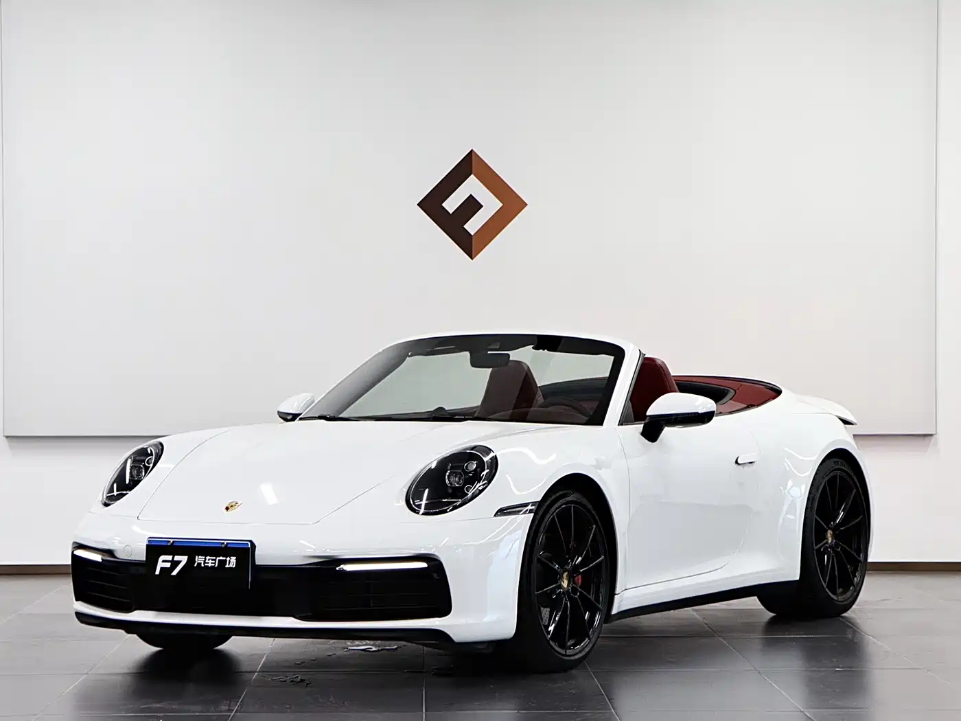Фото 1 - Porsche 911
