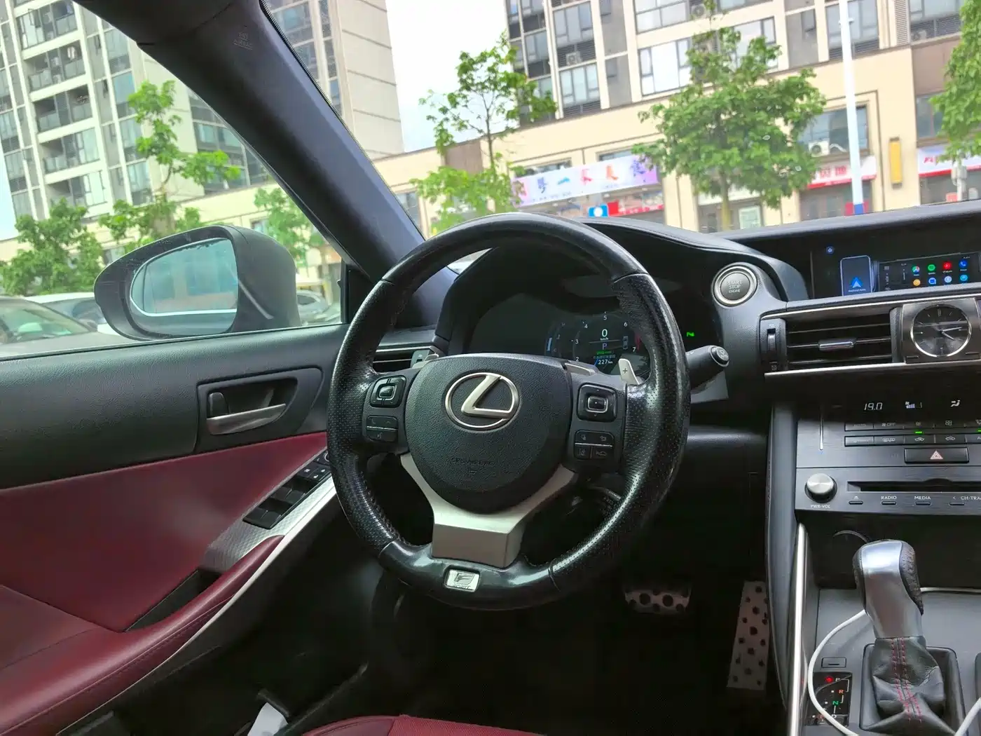 Lexus IS 2018 2017 300 F SPORT