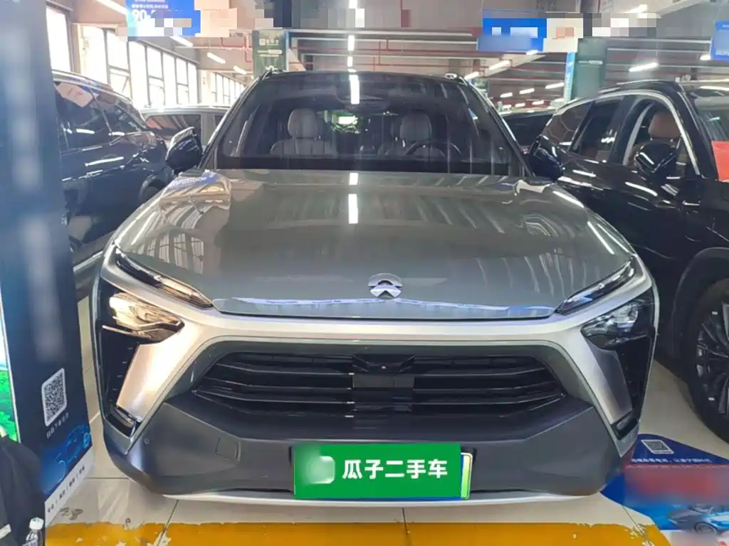 Фото 3 - NIO ES8
