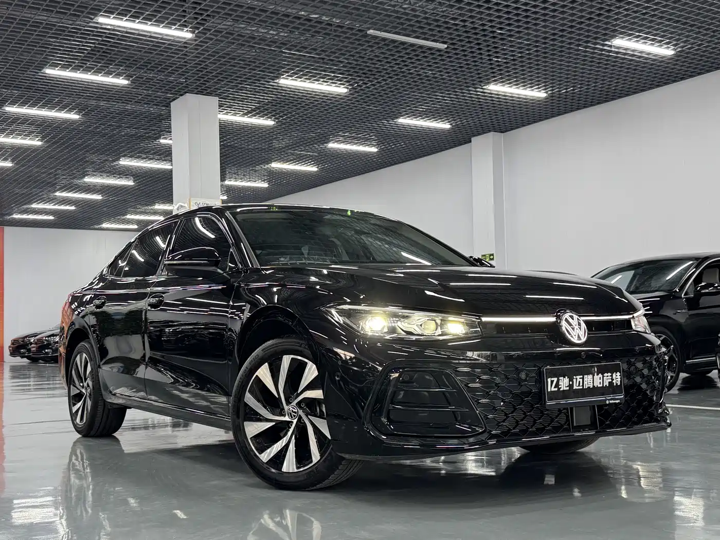 Volkswagen Passat 2026 2026 Pro 380TSI Starlight Dragon Fortune Edition