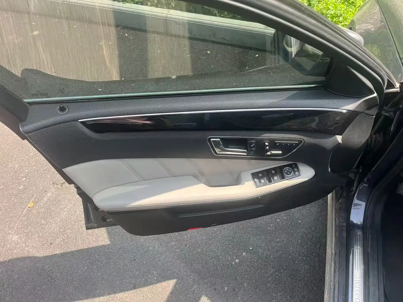Mercedes-Benz E-Class 2011 E 300 L Fashion Premium фото 3