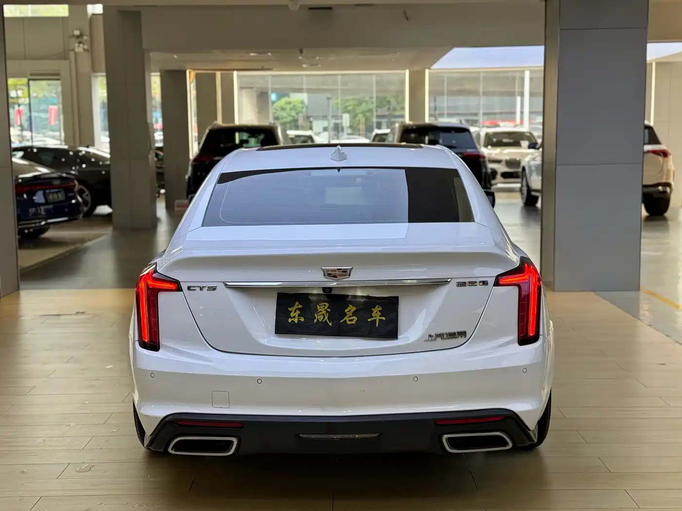 CADILLAC CT5