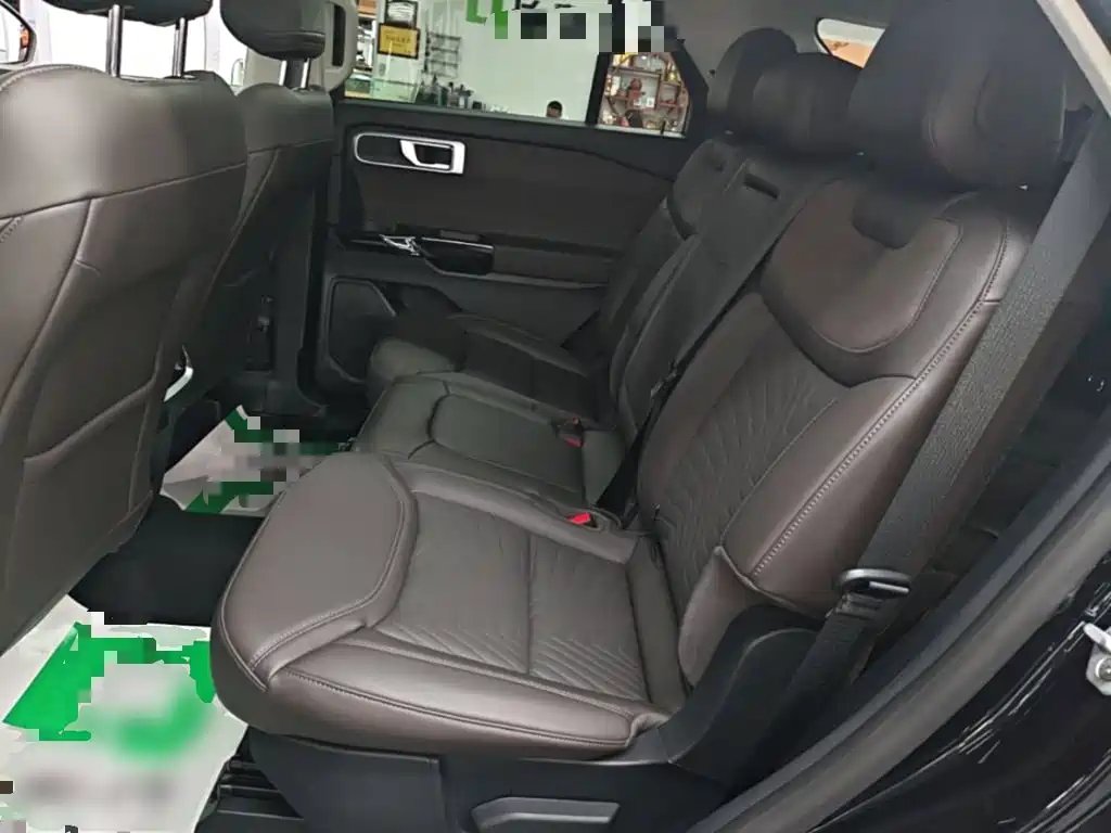 Ford Explorer 2025 2024 2.3T EcoBoost AWD Titanium Edition 7-Seater