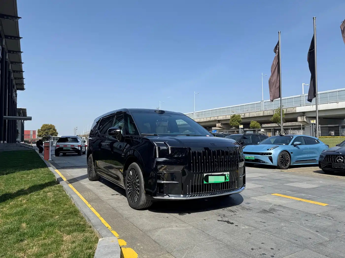 ZEEKR EXTREME KRYPTON 009