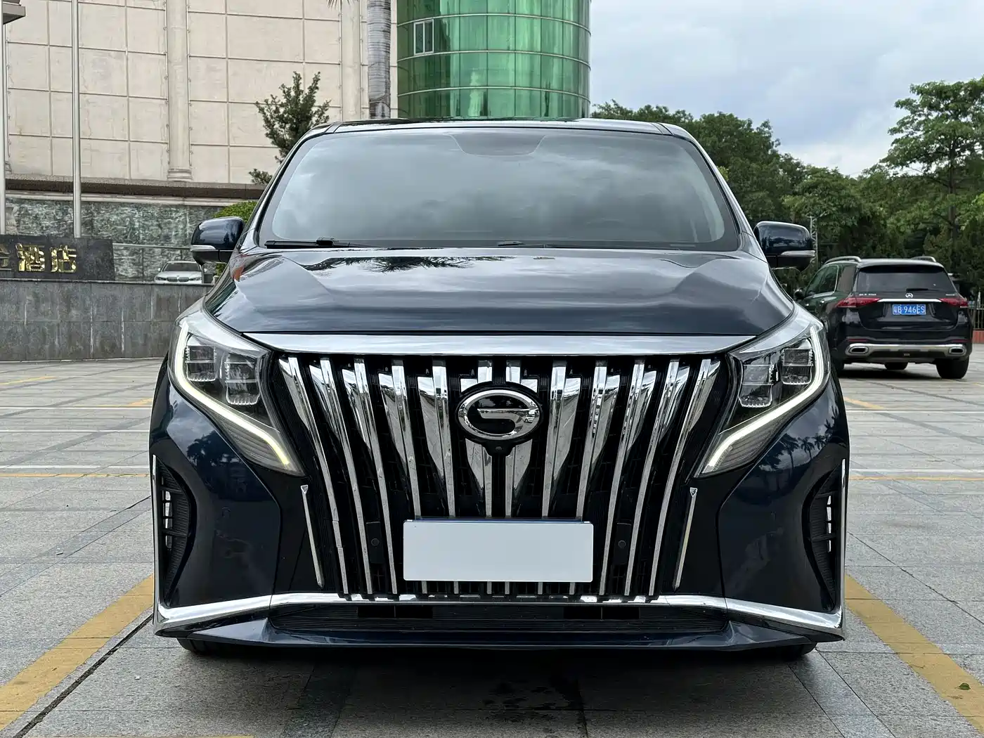 GAC Trumpchi Trumpchi M8 2021 Leading Show Series 390T Ultimate Edition фото 2