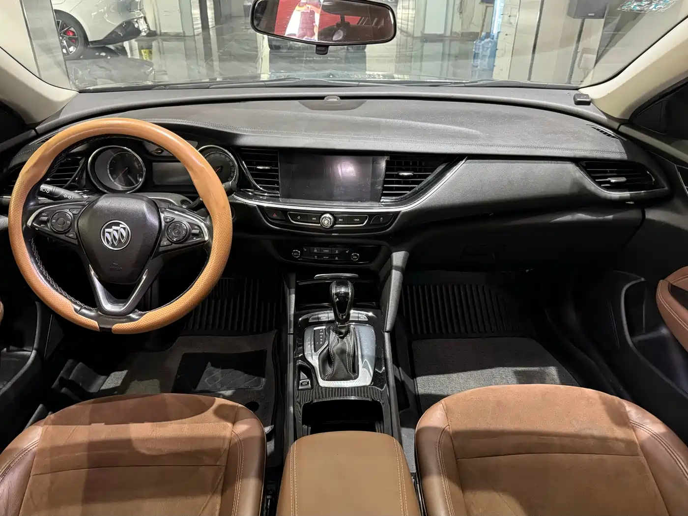 Buick Regal 2019 20T Elite China VI фото 11