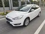 Фото 1 - Ford Focus