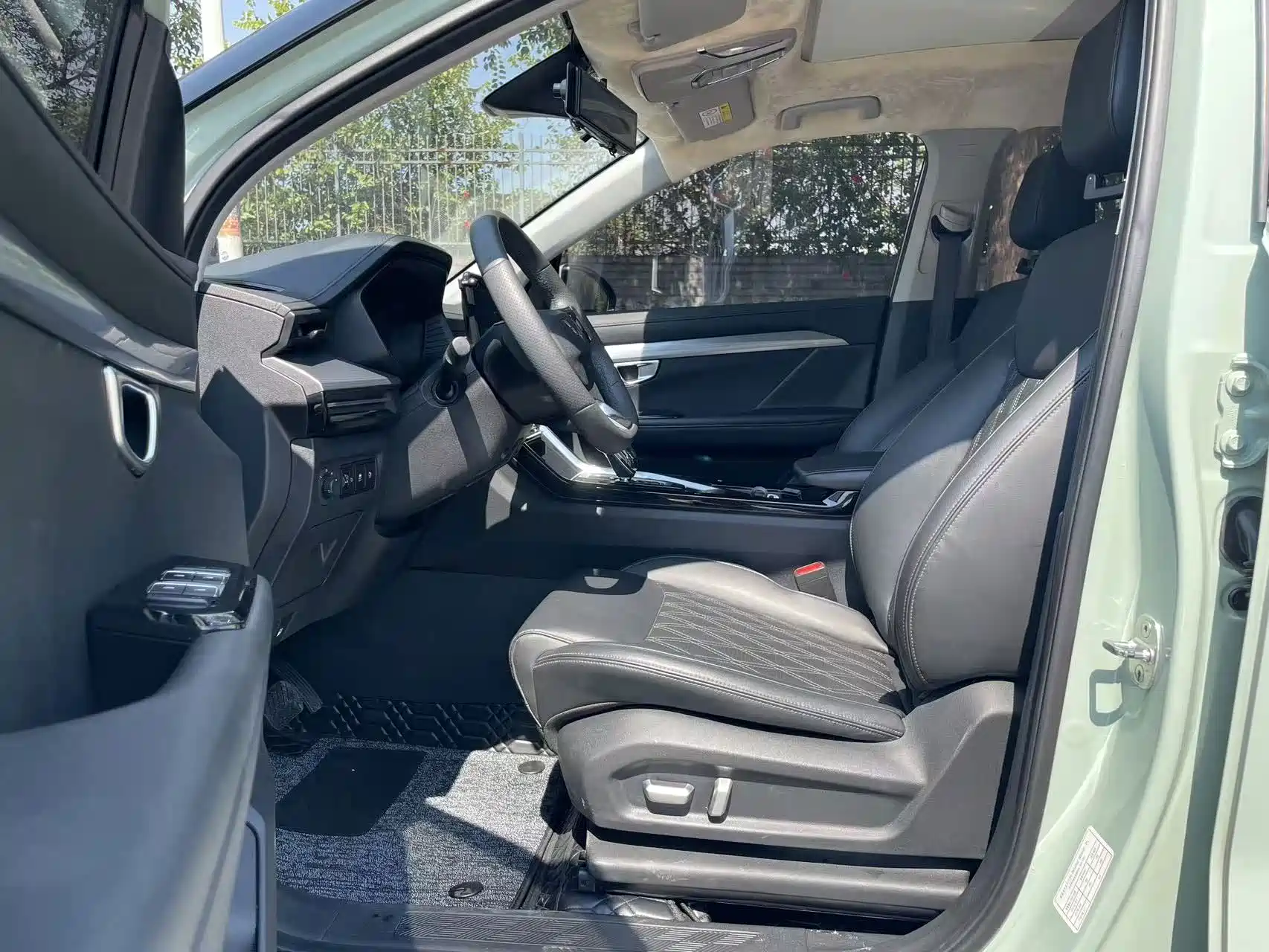 Photo 4 - Wuling Motors Wuling Xingchen
